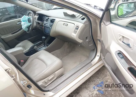 2001 Honda Accord 3.0 Ex z USA, uszkodzony, nr VIN 1HGCG16531A085429